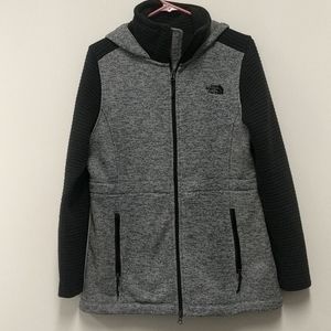 Women's North Face Indie Hooded Fleece Jacket
LG